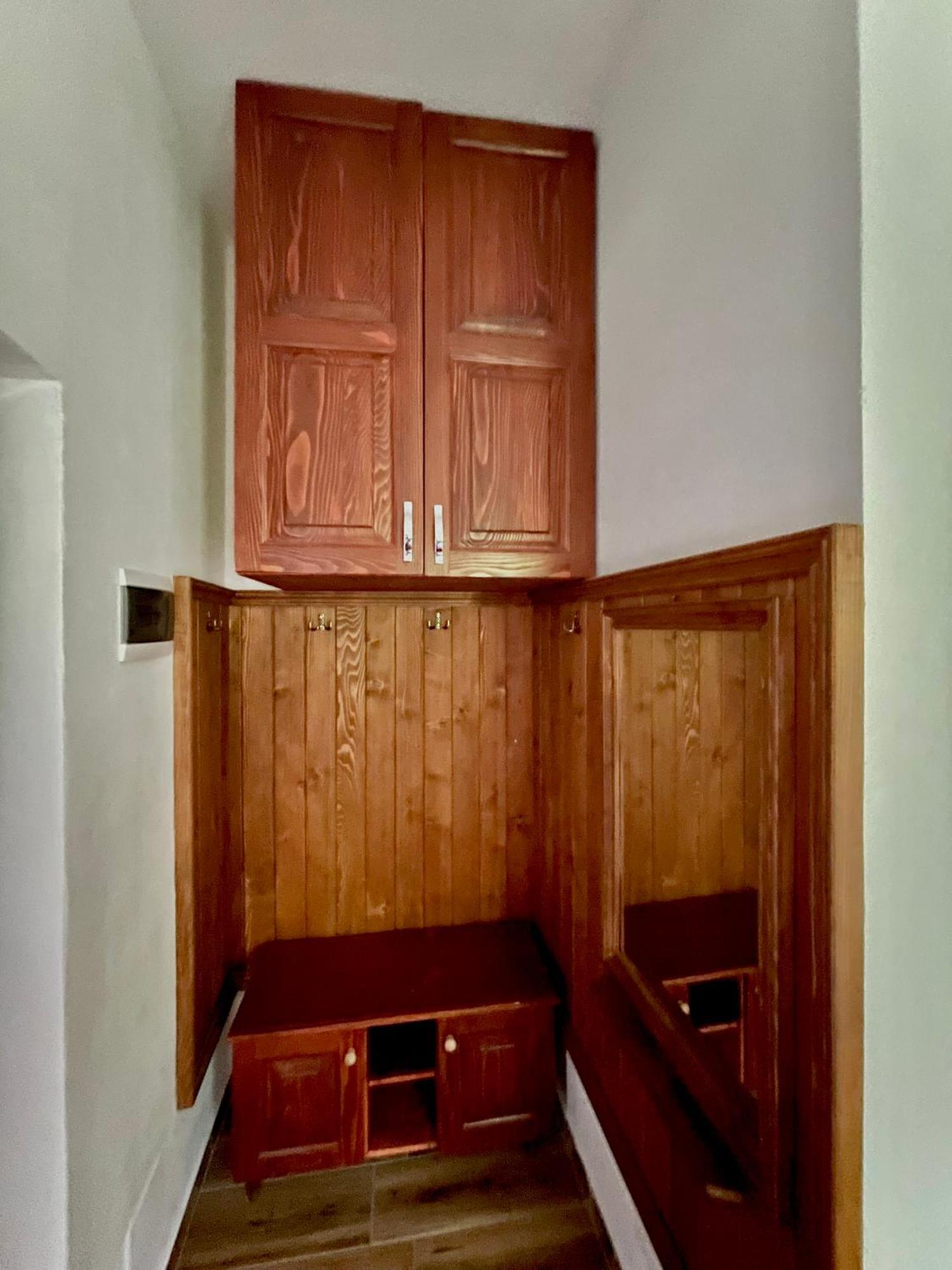 Lazer Cardaku Guesthouse Valbona Exteriör bild